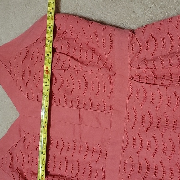 Old Navy Eyelet Fully Lined Dress US 2 - Picture 7 of 13